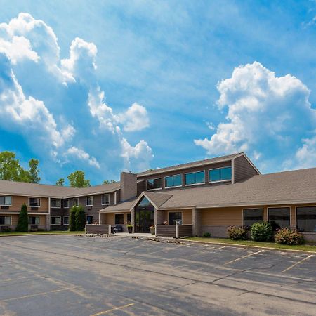 AmericInn by Wyndham Hartford WI Eksteriør bilde