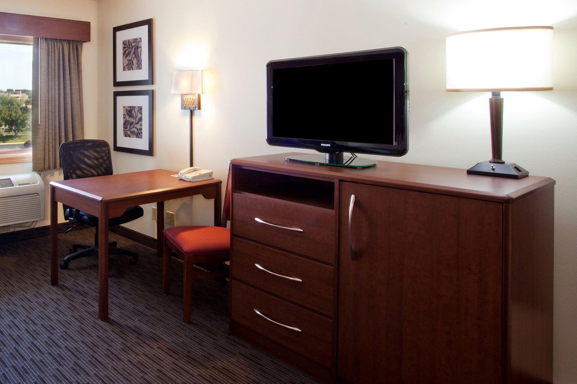 AmericInn by Wyndham Hartford WI Eksteriør bilde